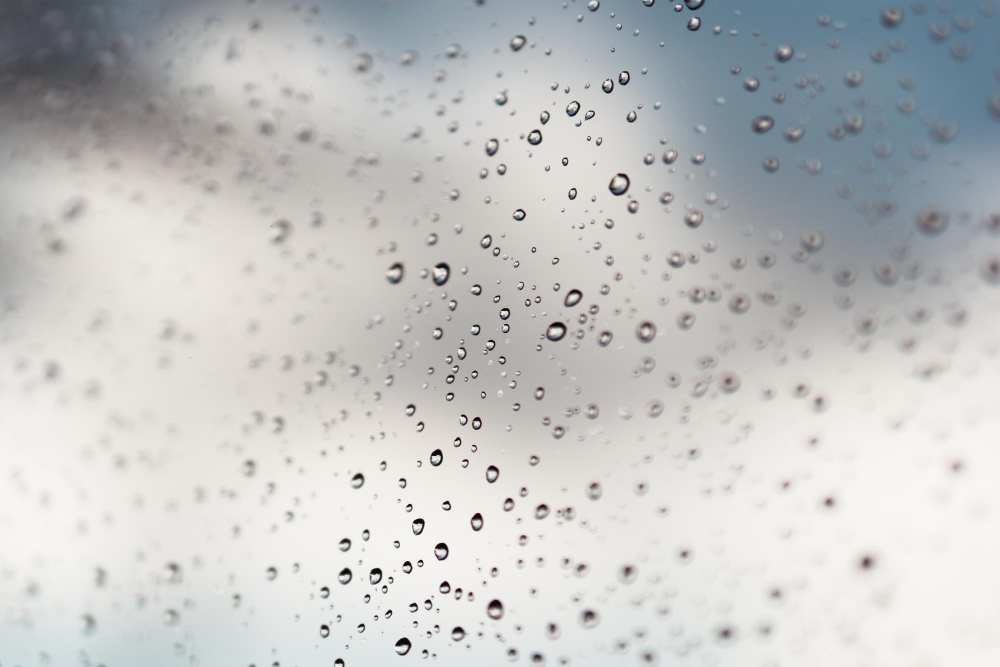 Why does my kitchen get condensation
